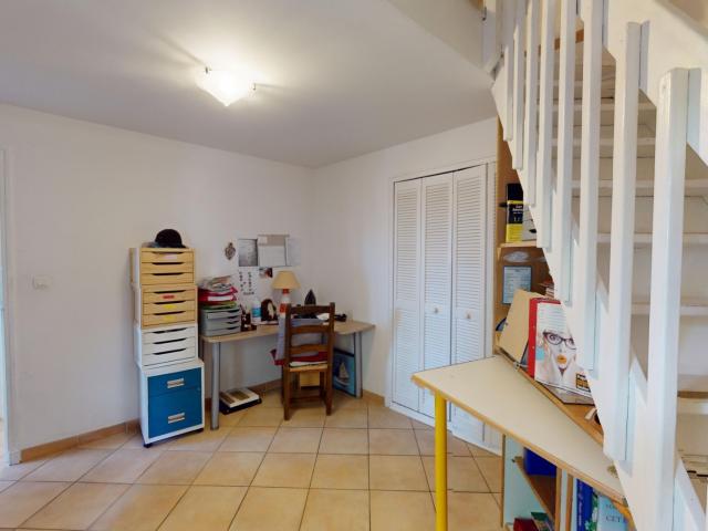 VUE IMPRENABLE SECTEUR RECHERCHE