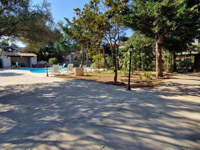 Maison 406 m2 Saint Aygulf