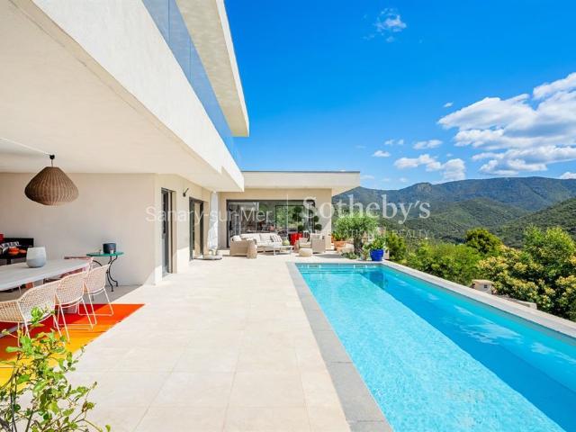 La Londes les Maures Villa contemporaine avec panorama excepti