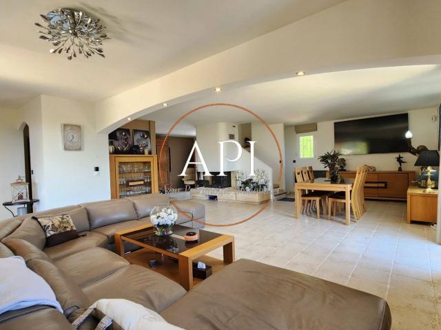 Villa 174 m², 6 pièces, Vue Mer