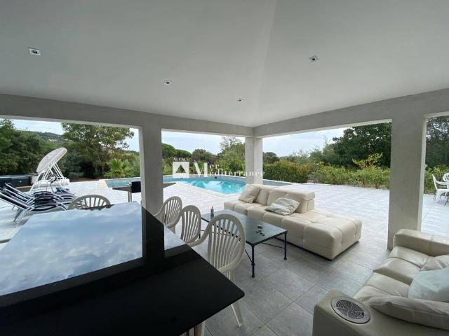VILLA A VENDRE BEAUVALLON GRIMAUD 83310