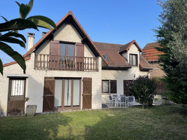 Maison individuelle 4 chambres Montigny lès Cormeilles