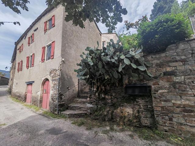 Maison St Melany avec terrain
