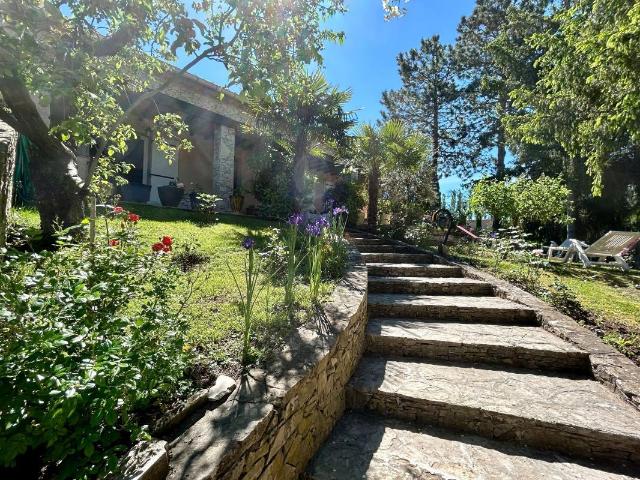 Maison À Vendre 266m² Vaison la Romaine