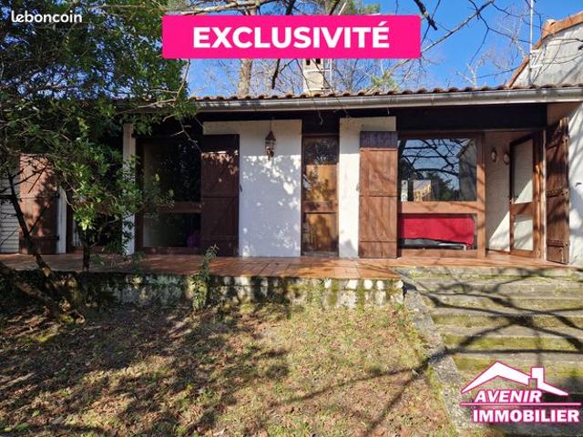 Maison à vendre – 2 chambres, Abords du Lac – LACANAU