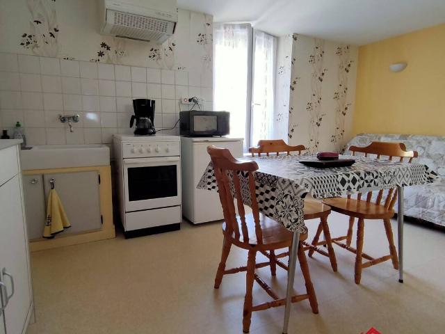 Idéal investisseur Immeuble avec cinq logements pour curistes