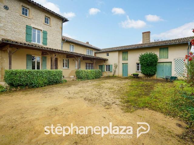 Maison Vire 5 pièces 192 m2