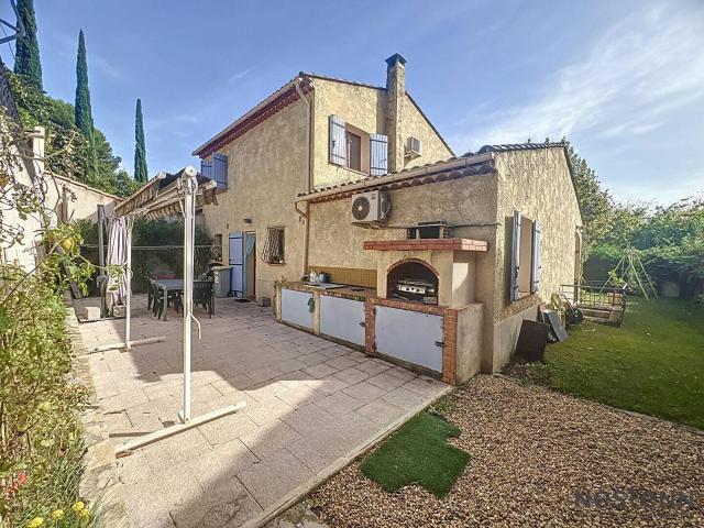 Maison Bouc Bel Air 6 pièces118 m2 avec jardin, piscine, secteu