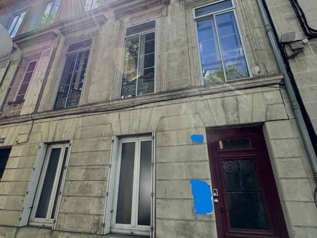 SAINTES HYPER CENTRE RIVE GAUCHE