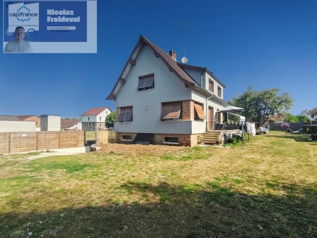 Maison à vendre 7 pièces COUSANCE 39