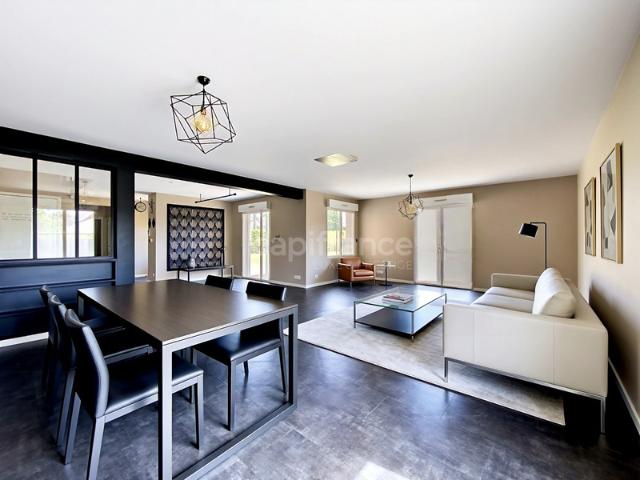 Maison à vendre 7 pièces avec vie de plain pied et accessibilité PMR