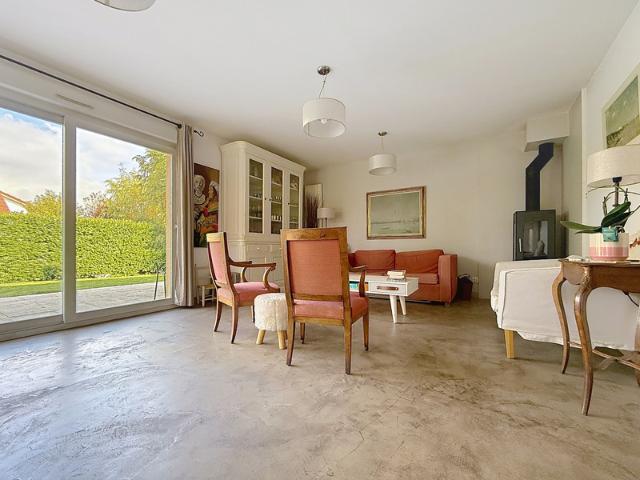 Maison à vendre 7 pièces ORNEX 01