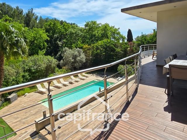 Maison à vendre 7 pièces LA VALETTE DU VAR 83