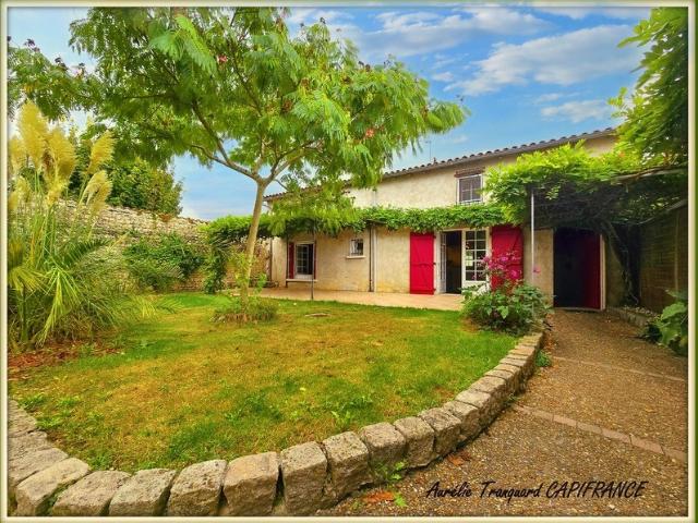 Maison à vendre 7 pièces LES EGLISES D'ARGENTEUIL 17 /3 Chambres, jardin, dépendances + STUDIO INDEPENDANT