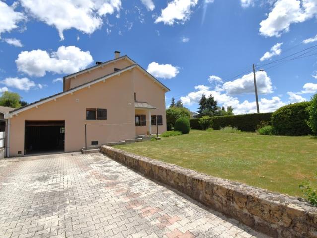 Maison à vendre 7 pièces SAINT AGREVE 07