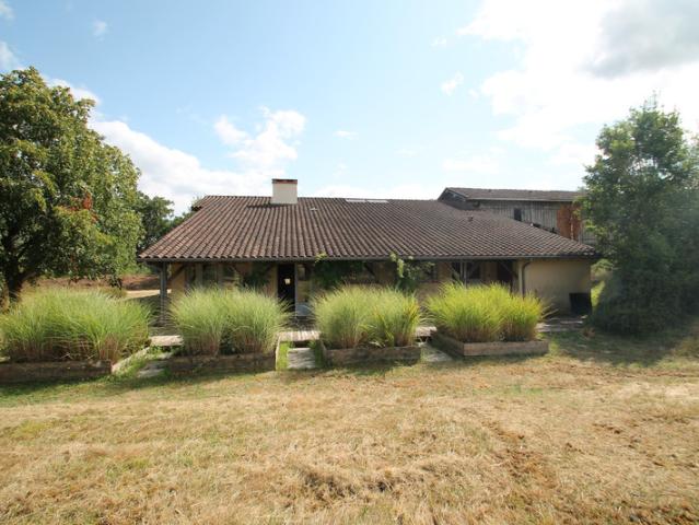 Maison à vendre 7 pièces proche de MARMANDE 47 334m² Piscine Séchoir à tabac Terrain 51649m²