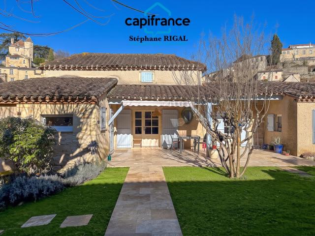 Maison à vendre 7 pièces PUY L'EVEQUE 46 Maison + maison d'amis + grange sur terrain de 953m2