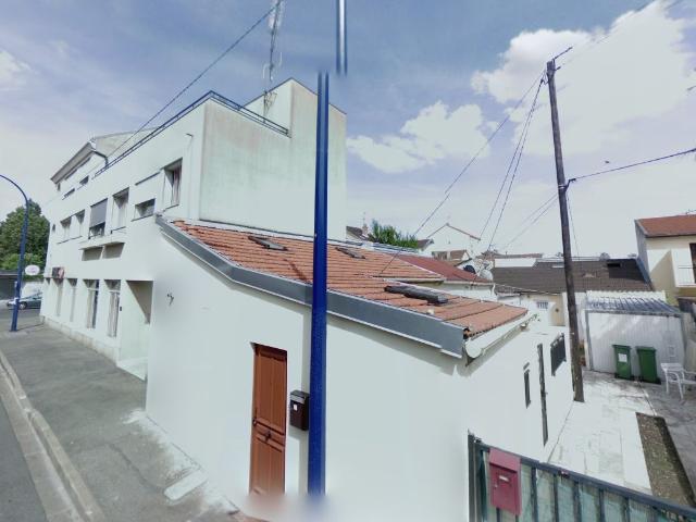 DRANCY 93: A vendre, Maison 30,98 m² Loi Carrez + Terrasse en