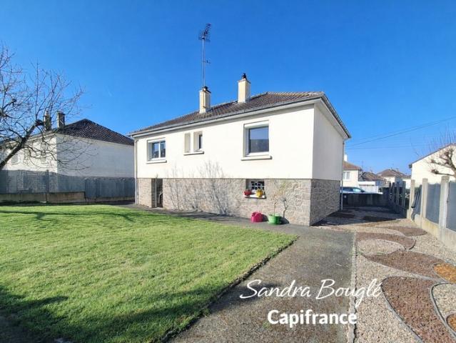 Maison à vendre 4 pièces LAVAL 53