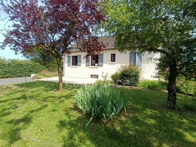 Maison à vendre 4 pièces LES AIX D'ANGILLON /RIANS 18