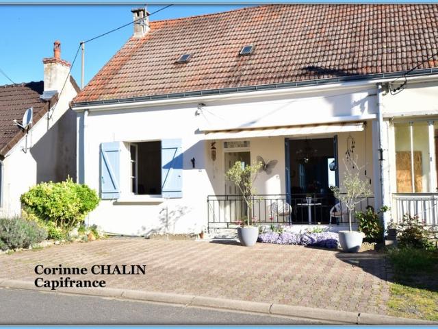 Maison à vendre 4 pièces MONTCOMBROUX LES MINES 03