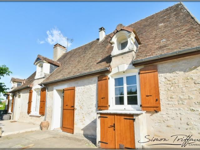 Maison à vendre 4 pièces MEZIERES SUR PONTHOUIN 72