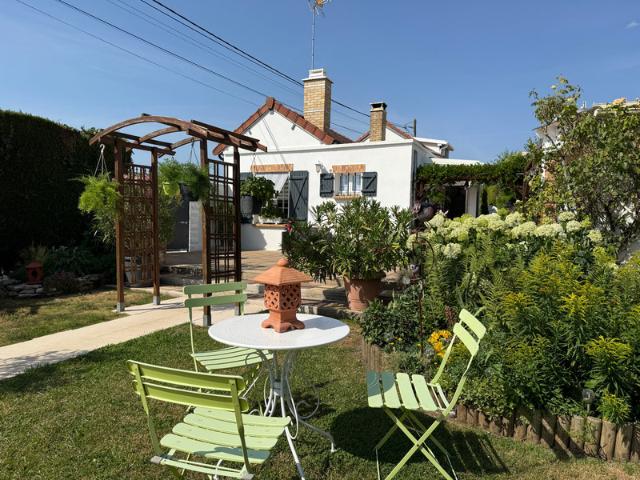 Maison à vendre 4 pièces MERU 60