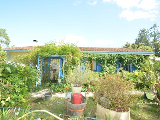 MAISON À VENDRE 4 PIÈCES PRINCIPALES + VÉRANDA LE PORGE