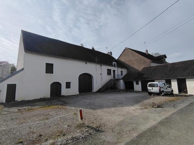 Maison à vendre 4 pièces proche de LONS LE SAUNIER 39