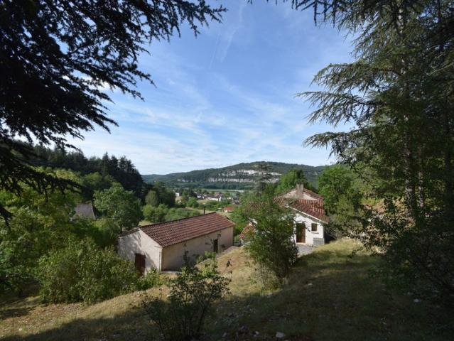 Maison à vendre 4 pièces TOUR DE FAURE 46