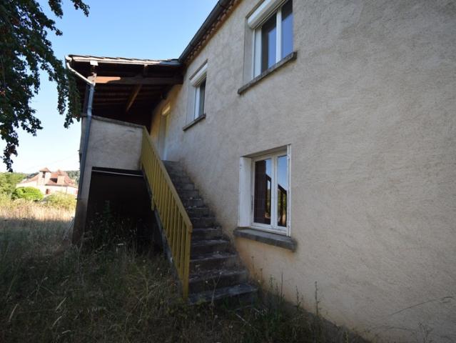 Maison à vendre 4 pièces TOUR DE FAURE 46
