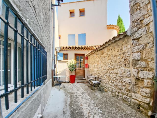 Maison à vendre 4 pièces VENTABREN 13 119m² Ventabren