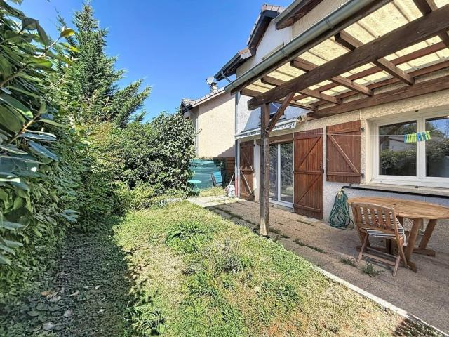 Maison à vendre 4 pièces VILLE LA GRAND 74 78m² Ville la Grand