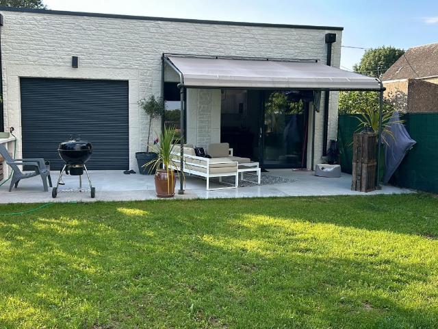 Maison 107.88 m² à La Chapelle Saint Martin en Plaine
