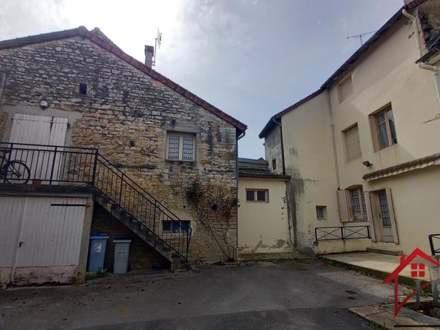 Maison de Village Mitoyenne