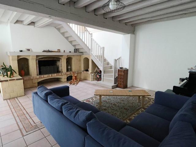 Maison Poissy 10 pièce s 291m2