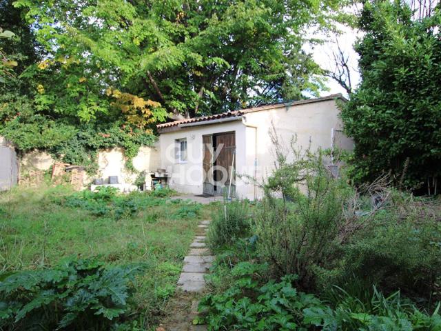 Maison de plein pieds de 125m² + dépendance à Avignon