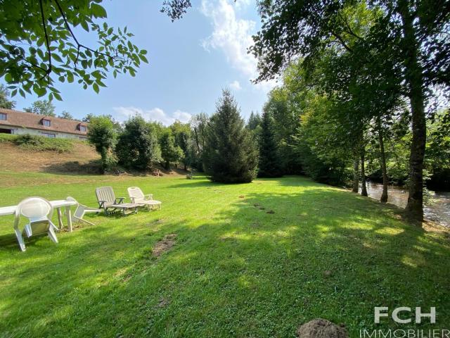 Grande maison campagne bordure Sichon
