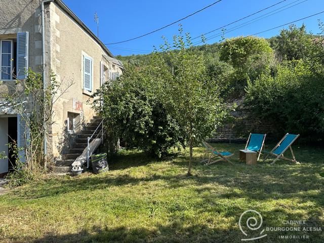 Maison La Roche Vanneau 5 pièce s 140 m2