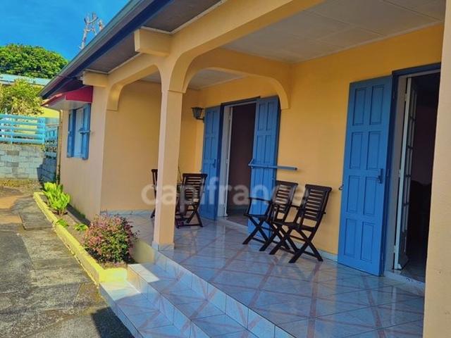 Maison à vendre 5 pièces 974 122m² Saint Joseph