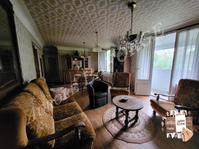 Maison à vendre 5 pièces à Saint Savin 86,proche de Chauvigny,Montmorillon et Le Blanc.45 min de Poitiers