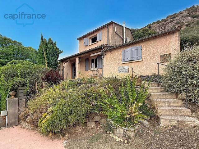 Maison à vendre 5 pièces ANDUZE 30 terrain environ 865 m2 et piscine