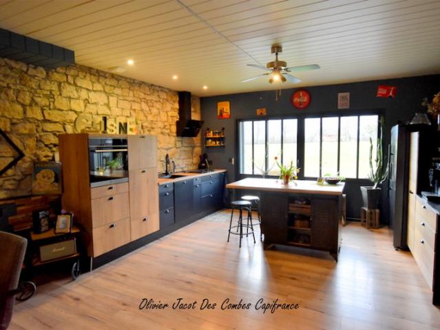 Maison à vendre 5 pièces ABBEVILLERS 25