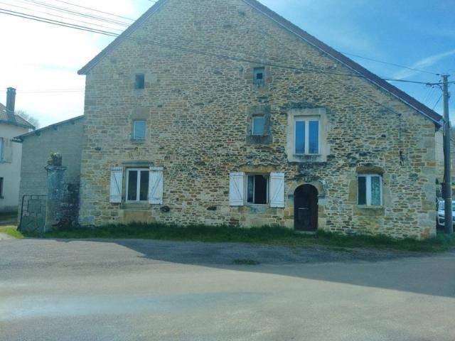 Maison à vendre 5 pièces au calme