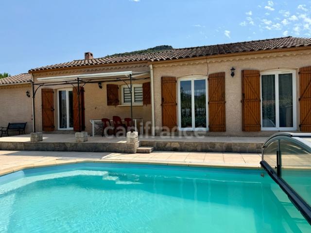 Maison à vendre 5 pièces avec piscine, terrain environ 667 m2 SAINT HIPPOLYTE DU FORT 30