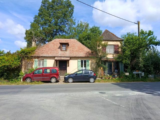 Maison à vendre 5 pièces BEAUMONTOIS EN PERIGORD 24