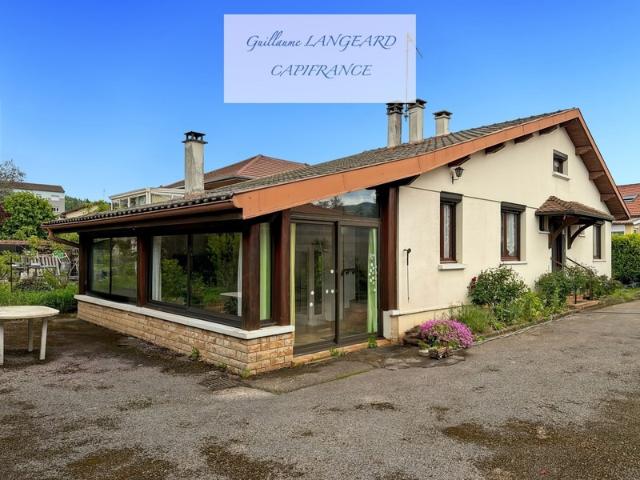 Maison à vendre 5 pièces Bellignat 01 120 m2 3 chambres 710 m2 de terrain clos