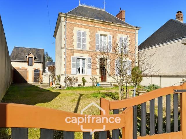 Maison à vendre 5 pièces BESSE SUR BRAYE 72 terrain de 439 m²