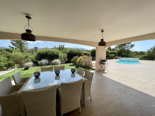 Maison à vendre 5 pièces OLLIERES 83