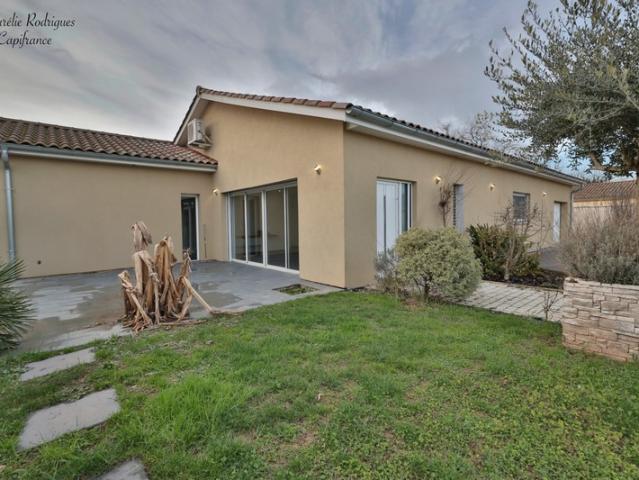 Maison à vendre 5 pièces LA CHAPELLE DE GUINCHAY 71